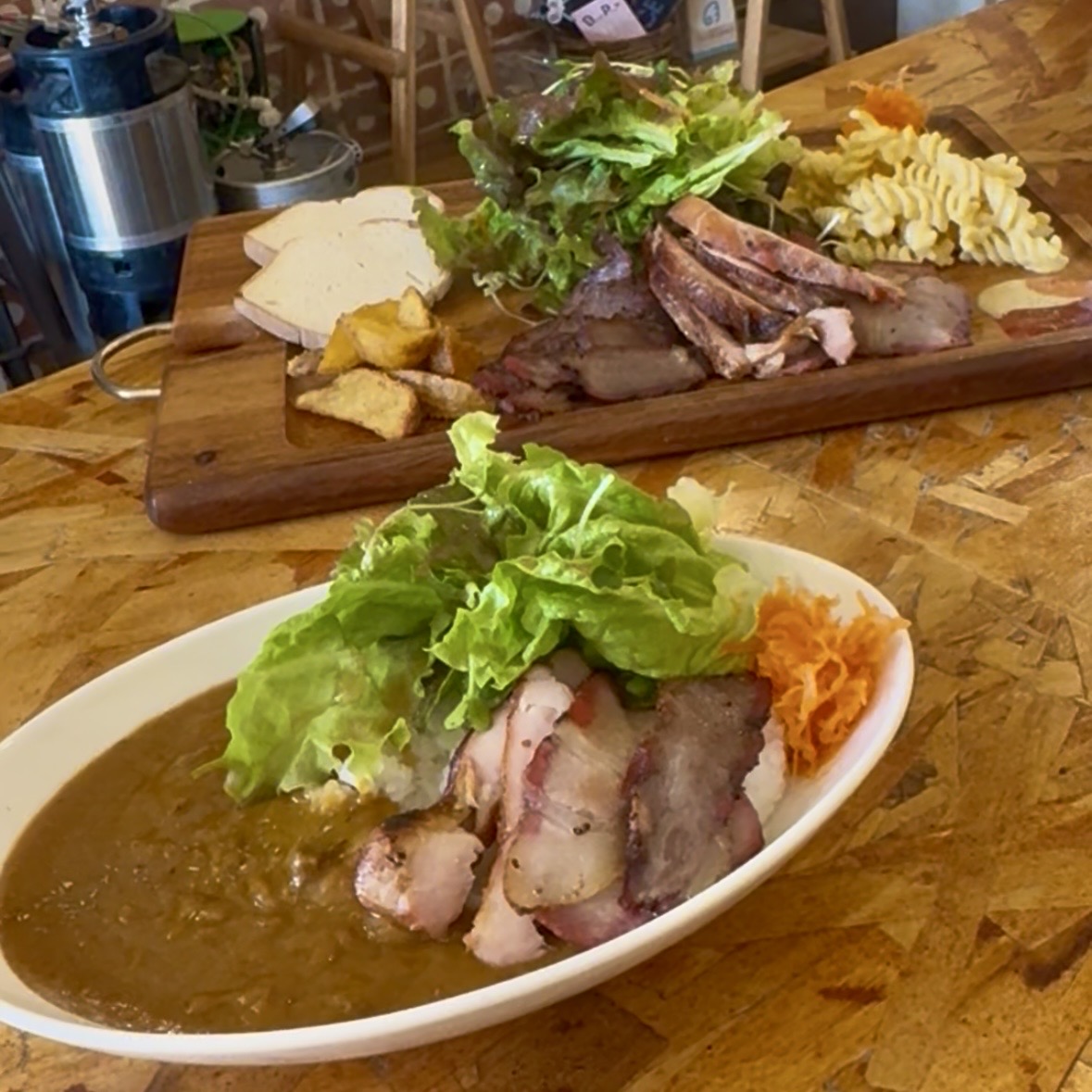 ミックスプレートとカレー