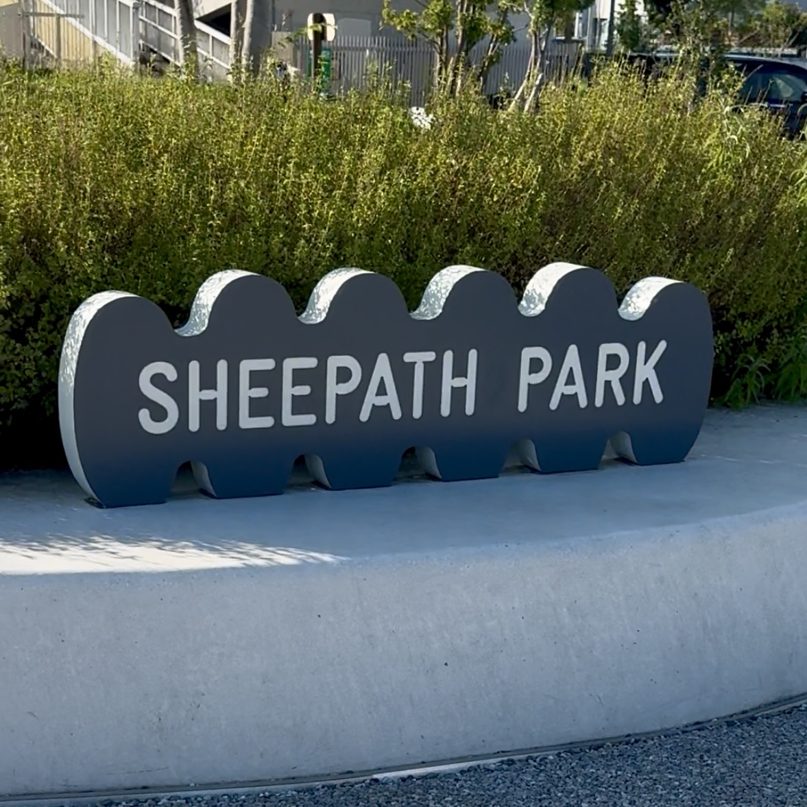 SHEEPATH PARKの丸文字サイン