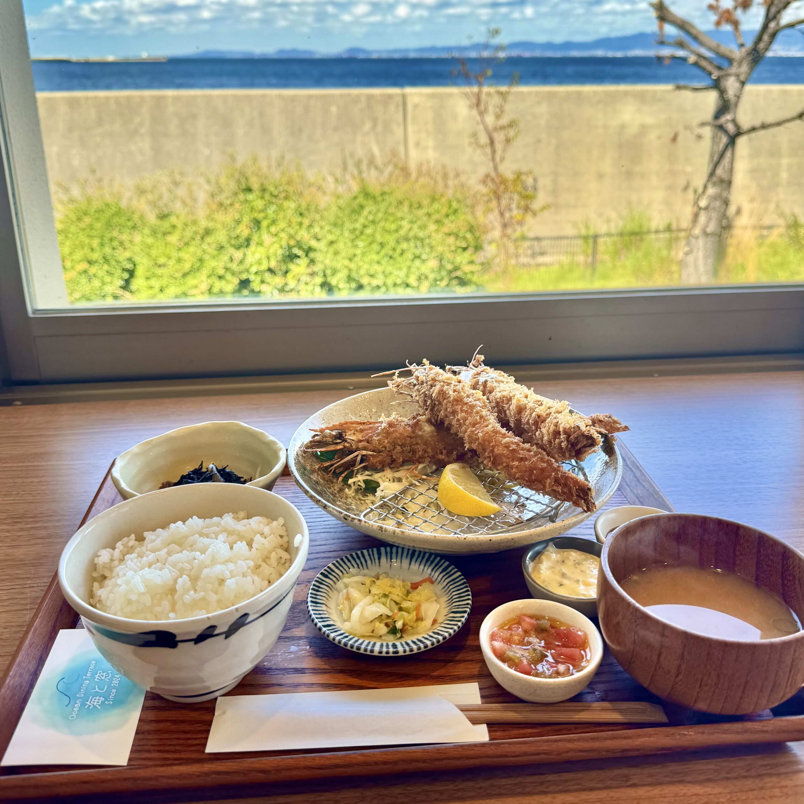 エビフライ定食
