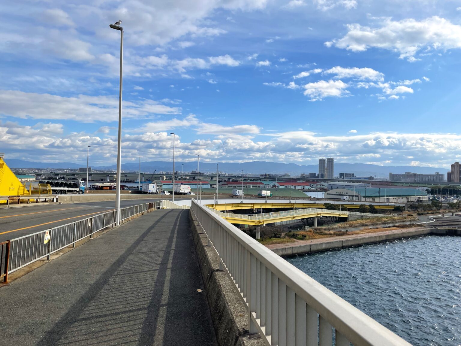 橋の上からの絶景